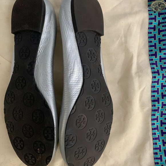 Tory Burch Reva Flats - Picture 2 of 2